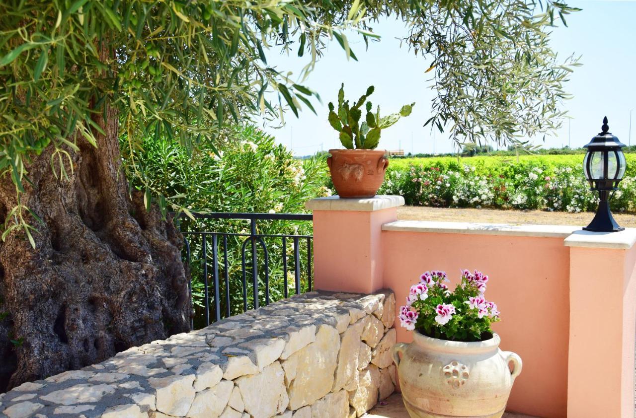 Bed and Breakfast Antico Casale Benali Syracuse Екстер'єр фото