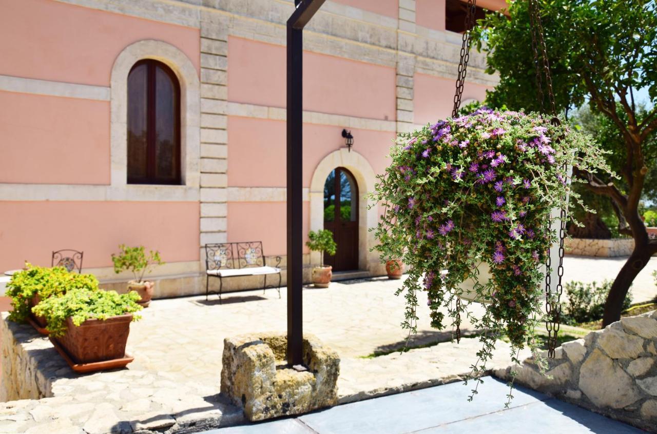 Bed and Breakfast Antico Casale Benali Syracuse Екстер'єр фото