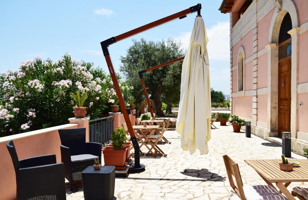 Bed and Breakfast Antico Casale Benali Syracuse Екстер'єр фото